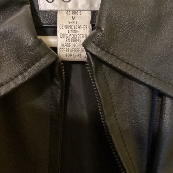 Leather jacket - Picture 2 of 5